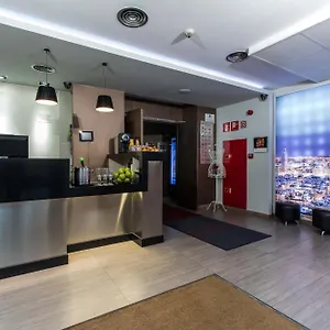 3* Отель Leonardo Boutique Sagrada Familia